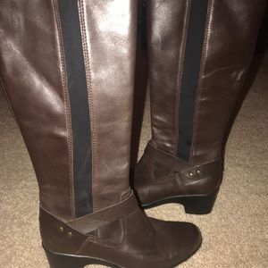 Clark’s wedge riding boots